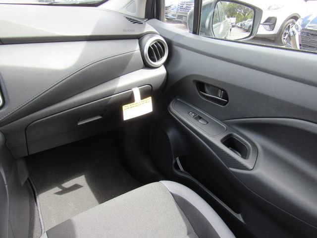 Used 2025 Nissan Versa S w/ S Plus Package image 17