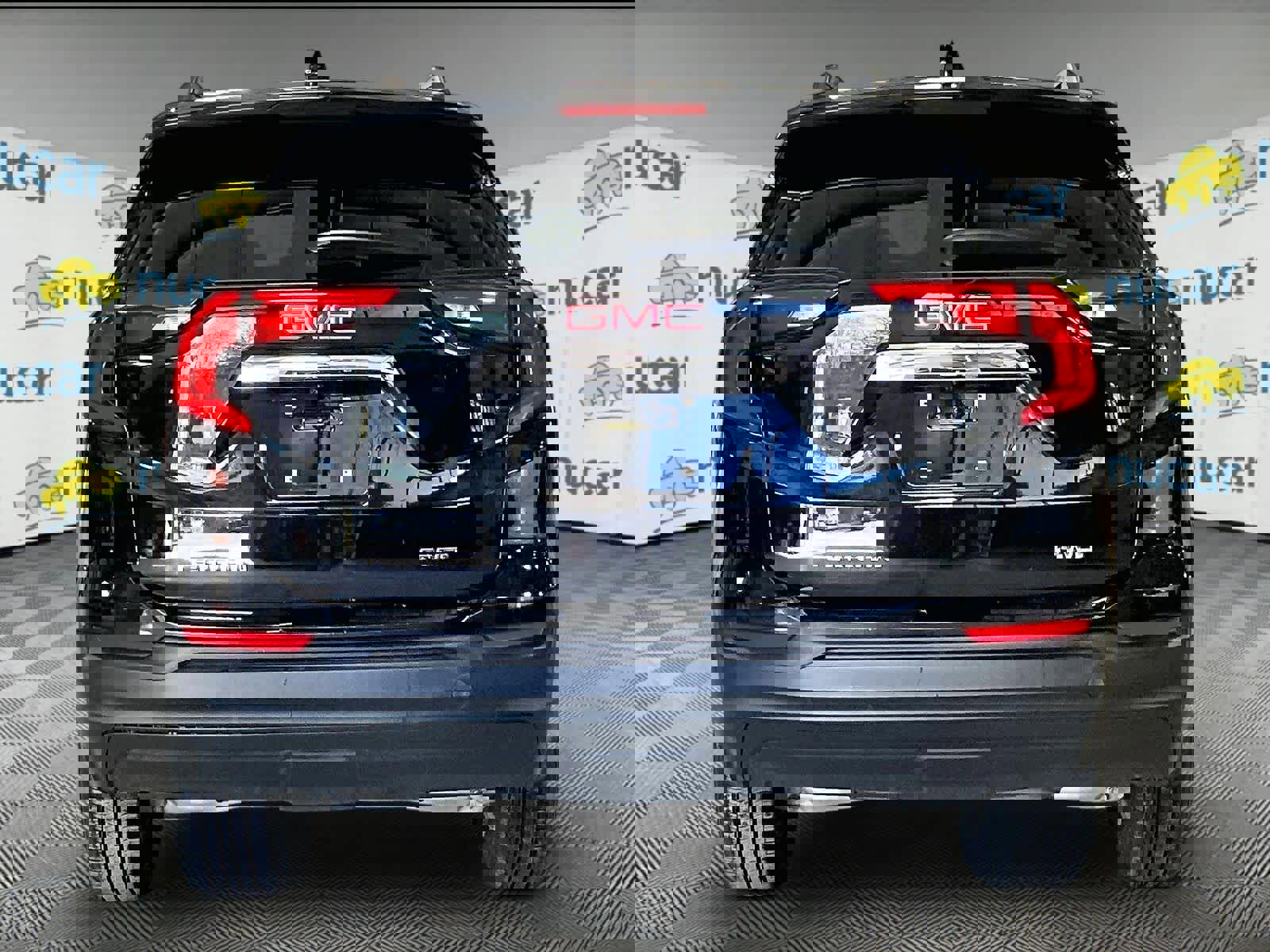 Used 2021 GMC Terrain SLE w/ Driver Convenience Package image 5