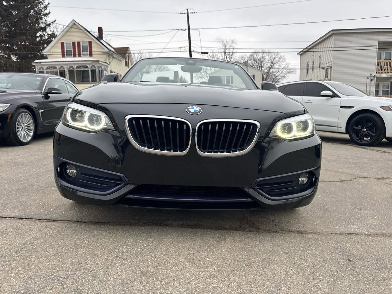 Used 2018 BMW 230i xDrive Convertible image 4