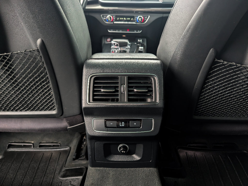 Used 2018 Audi SQ5 Premium Plus AWD/4WD image 19