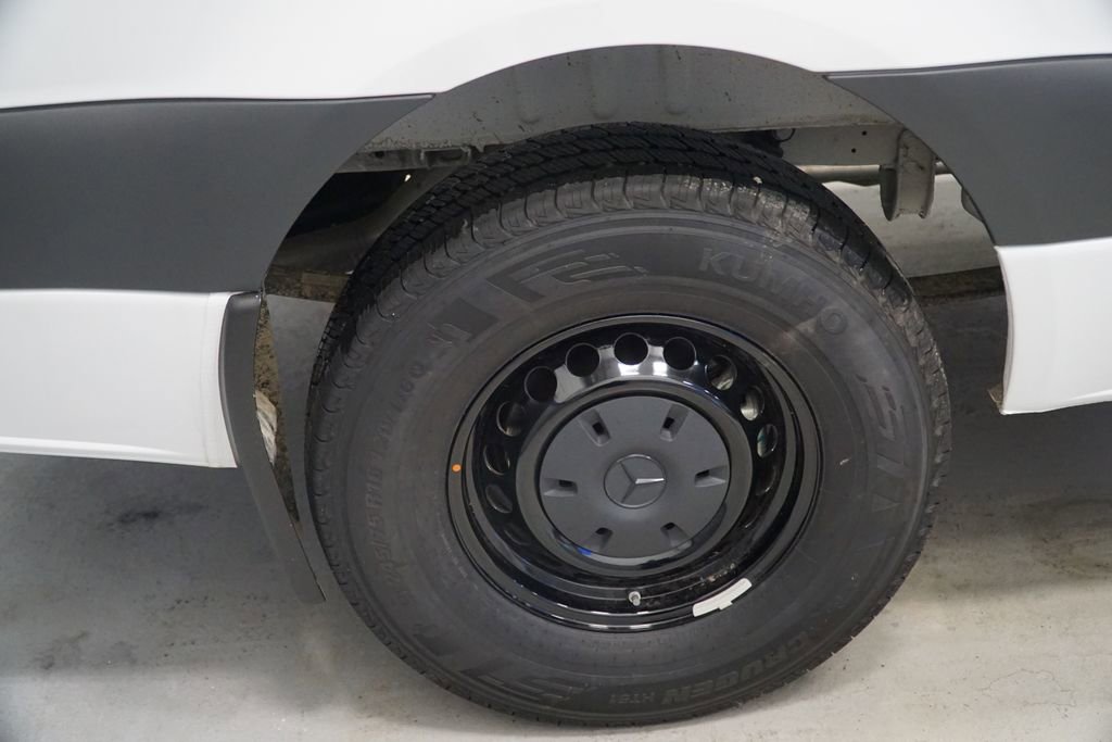 New 2025 Mercedes-Benz Sprinter 2500 image 7