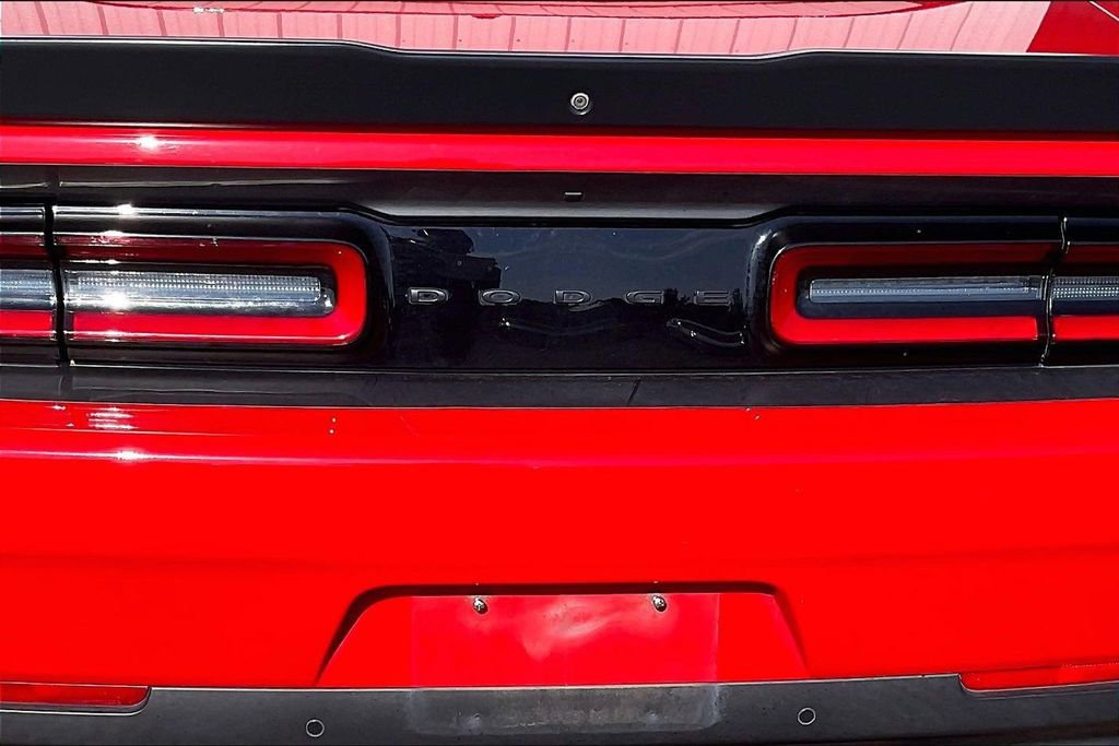 Used 2022 Dodge Challenger R/T w/ Blacktop Package RWD image 8