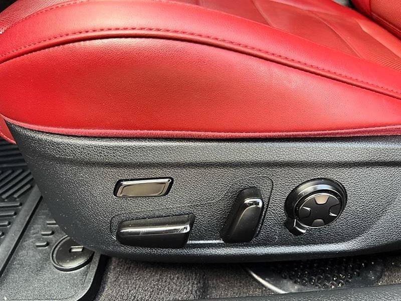 Used 2021 Kia Stinger GT2 RWD image 18