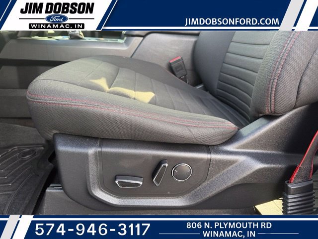 Used 2018 Ford F150 XLT w/ Equipment Group 302A Luxury AWD/4WD image 24