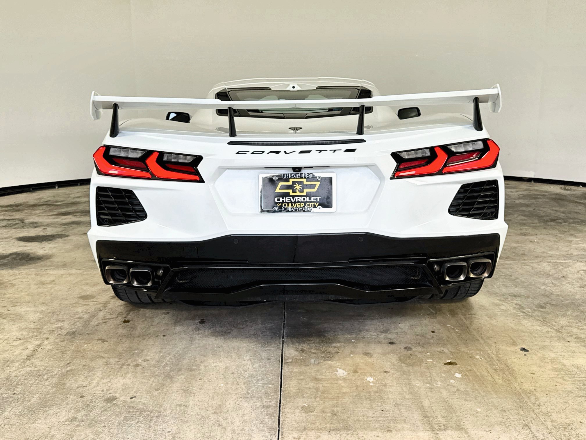 Used 2024 Chevrolet Corvette Stingray Coupe w/ Z51 Performance Package RWD image 7