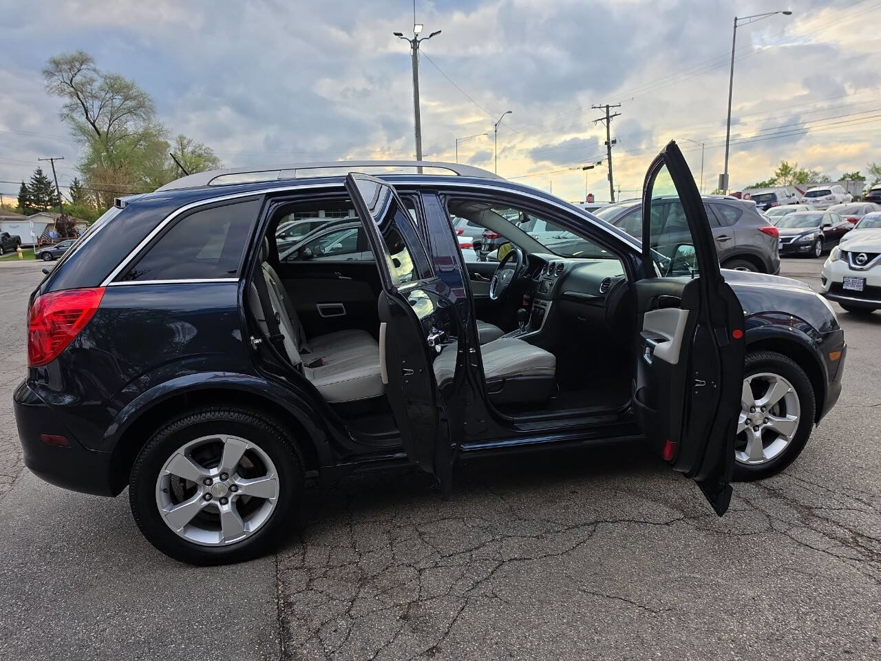 Used 2014 Chevrolet Captiva Sport LTZ FWD image 26
