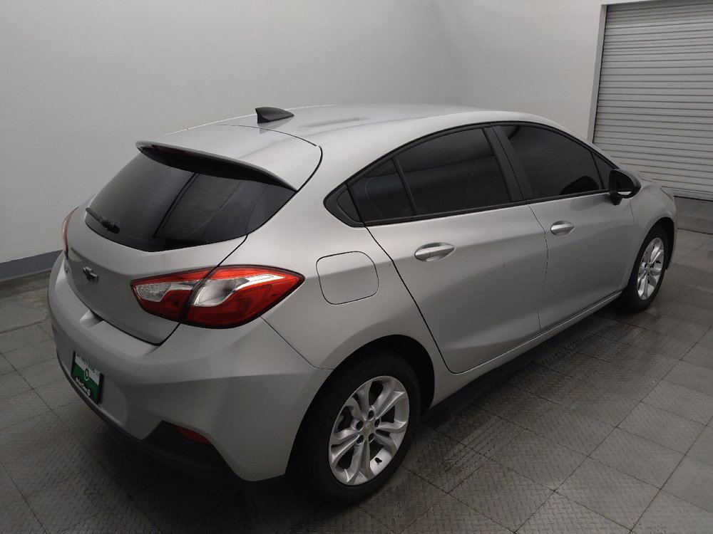 Used 2019 Chevrolet Cruze LS w/ LS Convenience Package FWD image 9