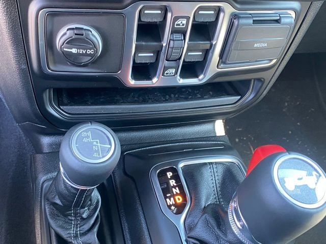 New 2025 Jeep Wrangler Sahara image 23