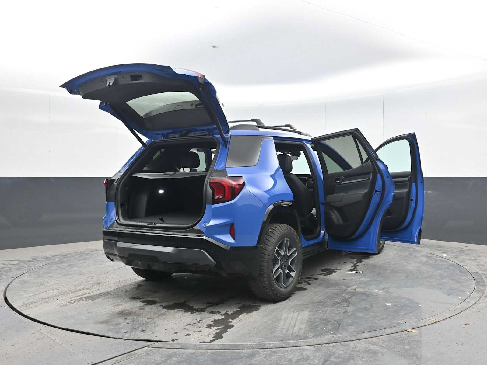 New 2027 GMC Terrain AT4 w/ LPO, Hit The Road Package AWD/4WD image 52