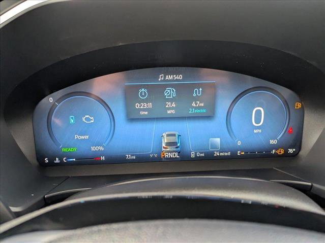 New 2025 Ford Escape SE w/ PHEV Premium Package FWD image 10