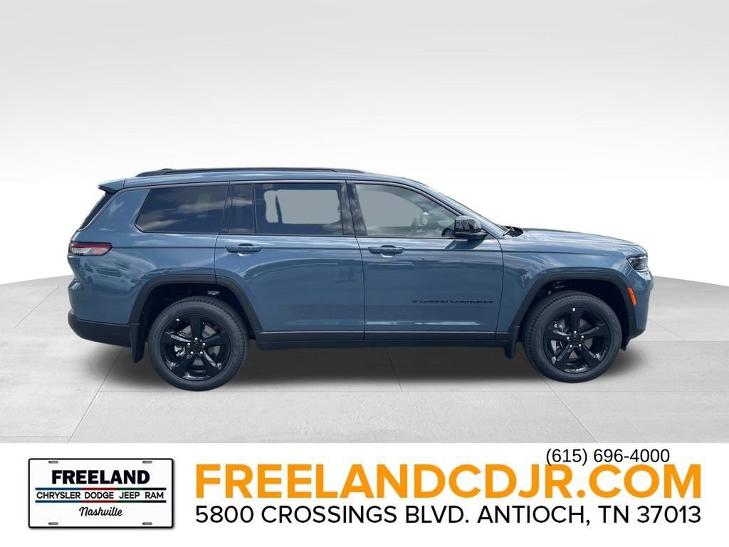 New 2026 Jeep Grand Cherokee L Limited w/ Limited Altitude Package AWD/4WD image 2