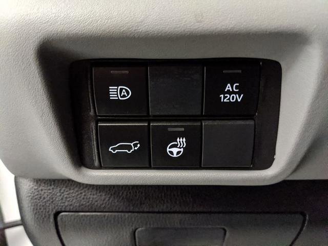 Used 2023 Toyota Highlander Limited image 20