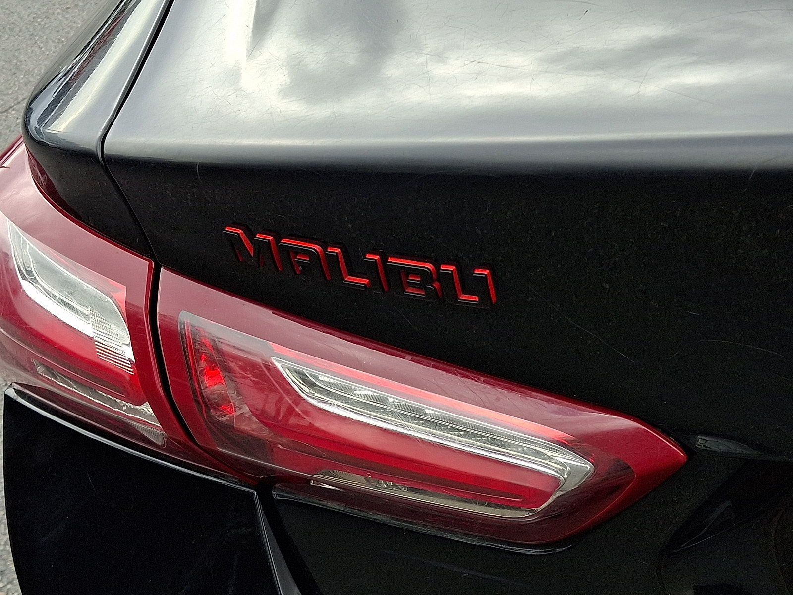 Certified 2021 Chevrolet Malibu LT w/ Redline Edition FWD image 30