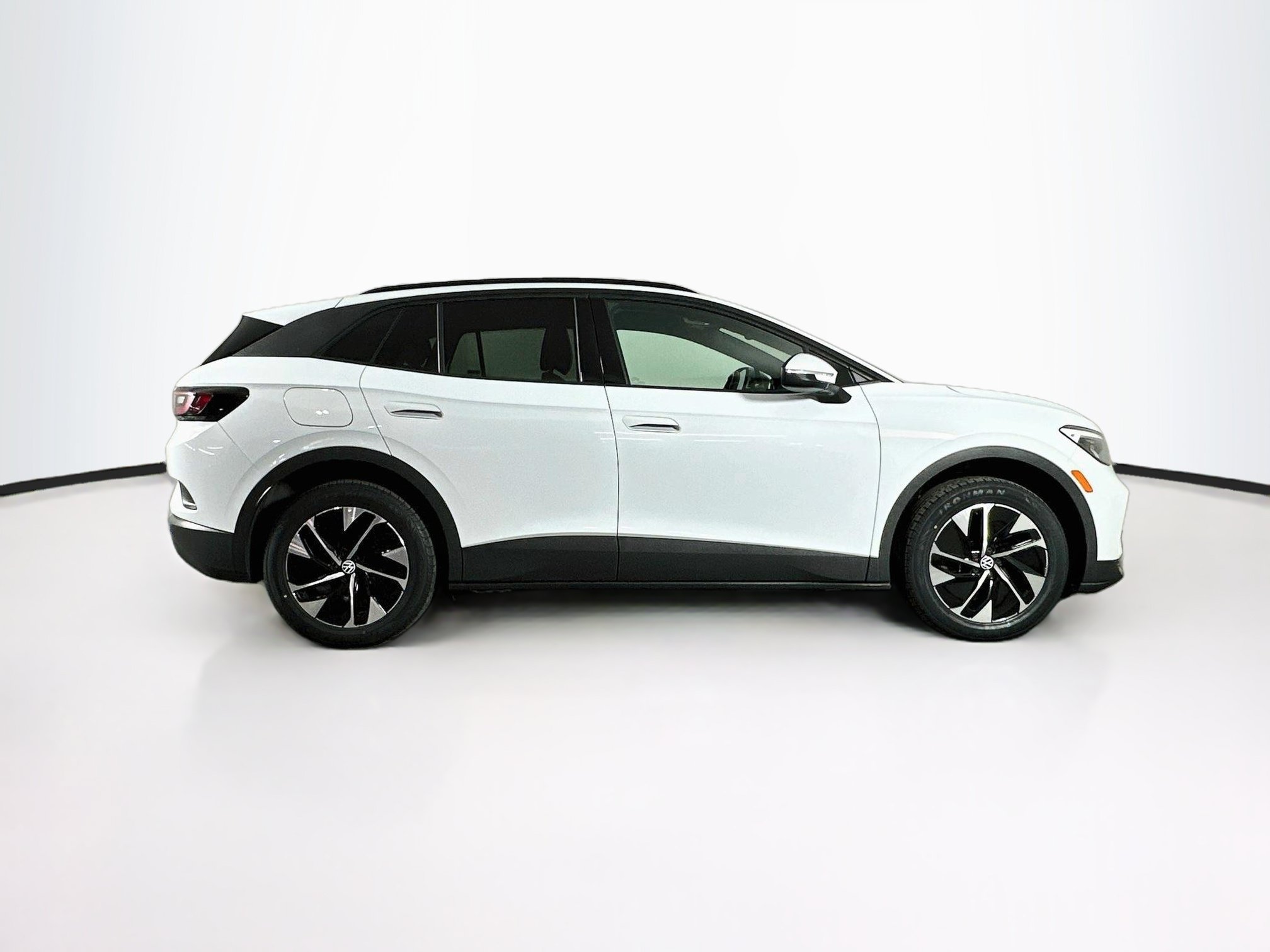 Used 2021 Volkswagen ID.4 Pro AWD/4WD image 10