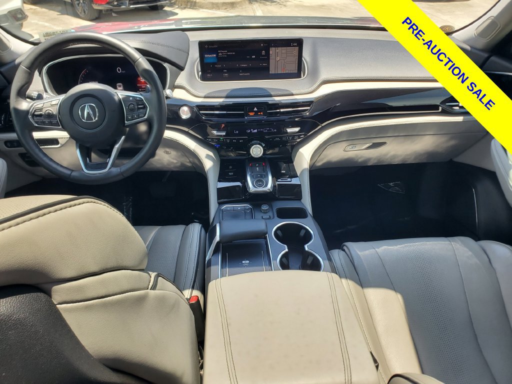 Certified 2024 Acura MDX w/ Advance Package AWD/4WD image 10