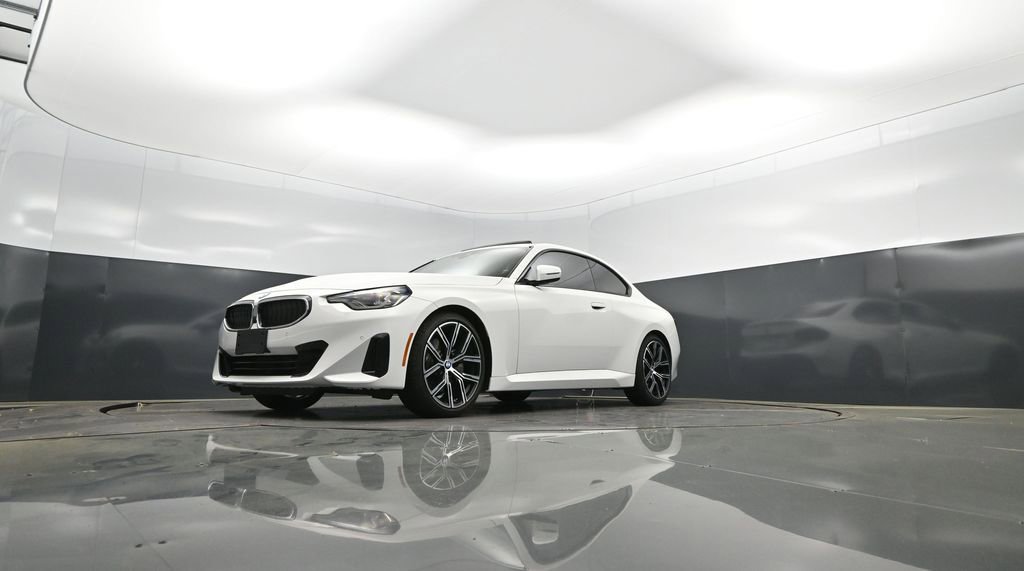 Certified 2024 BMW 230i Coupe w/ Premium Package image 36