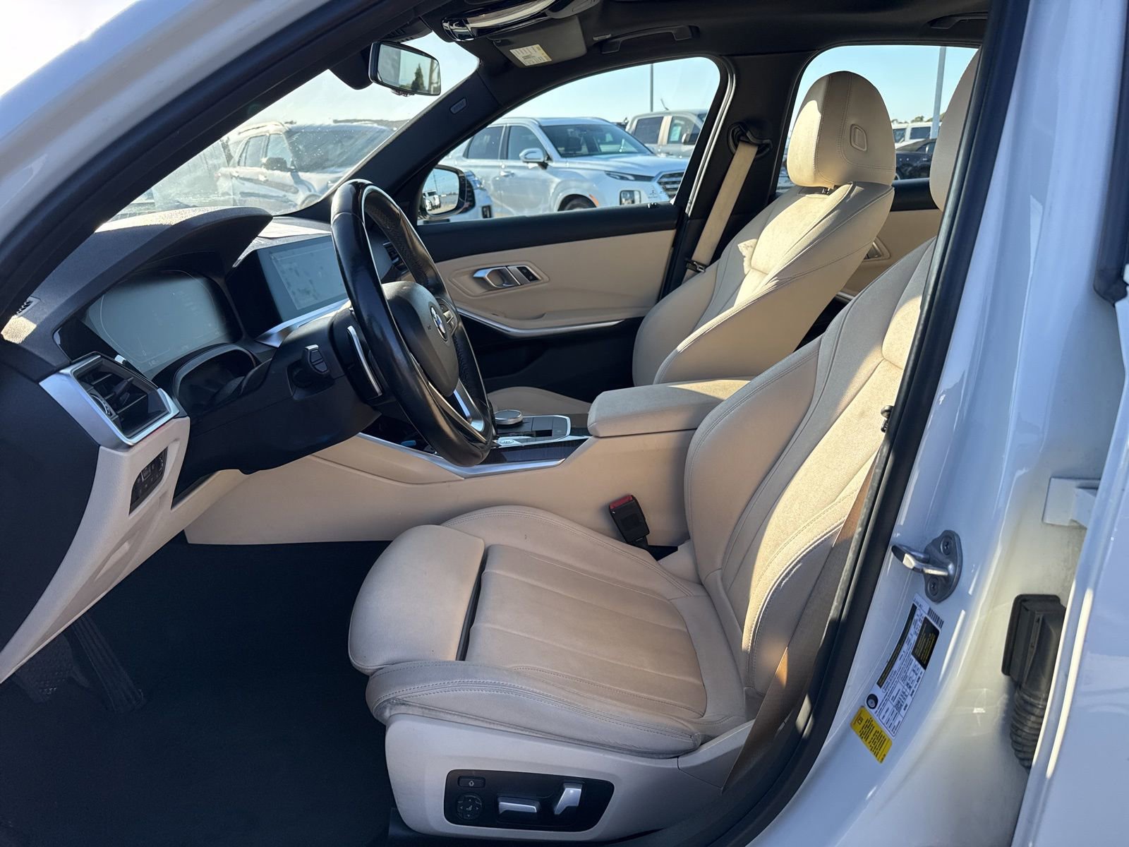 Used 2021 BMW 330i Sedan w/ Convenience Package image 5