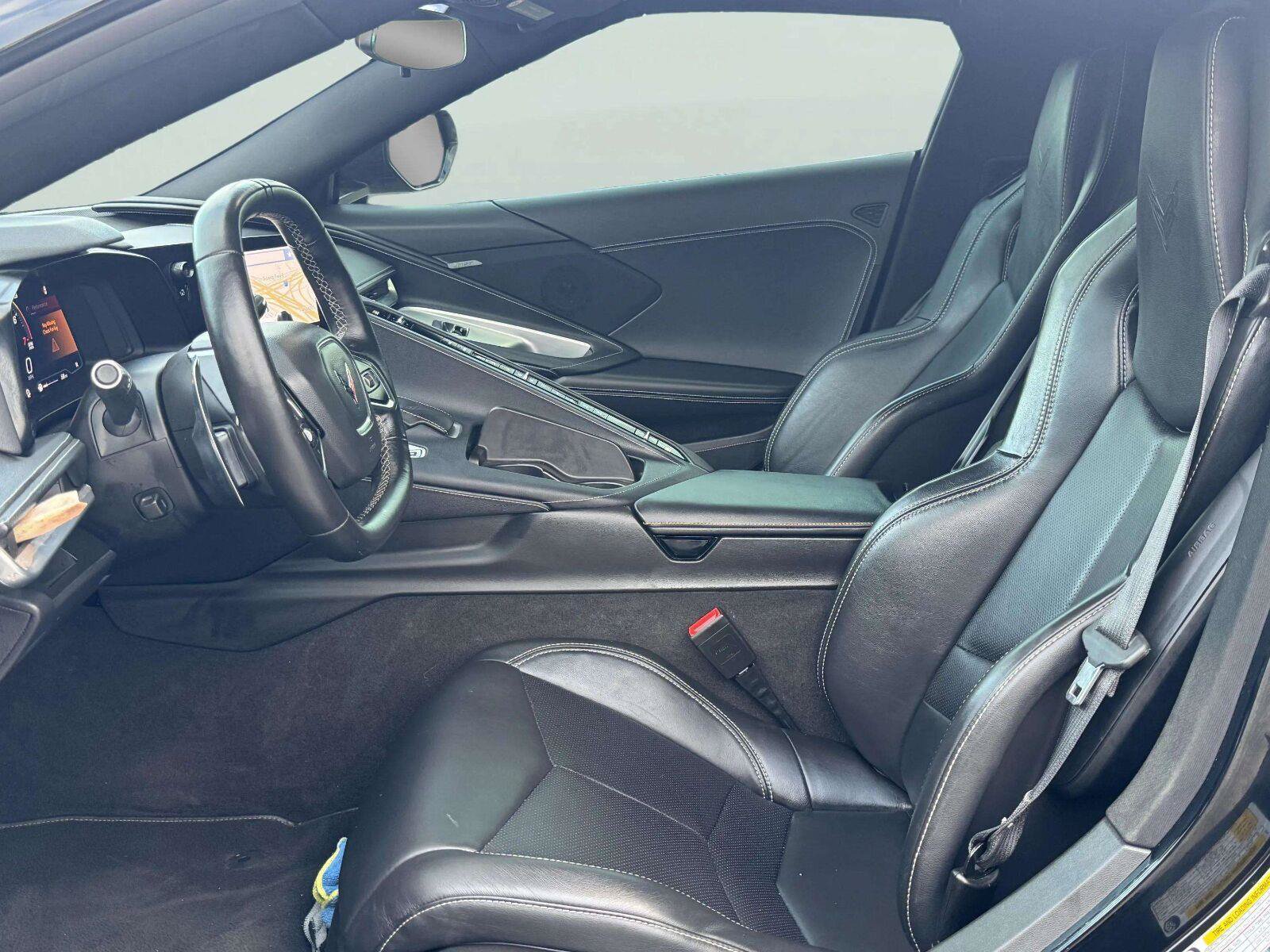Used 2022 Chevrolet Corvette Stingray Coupe w/ 1LT RWD image 16