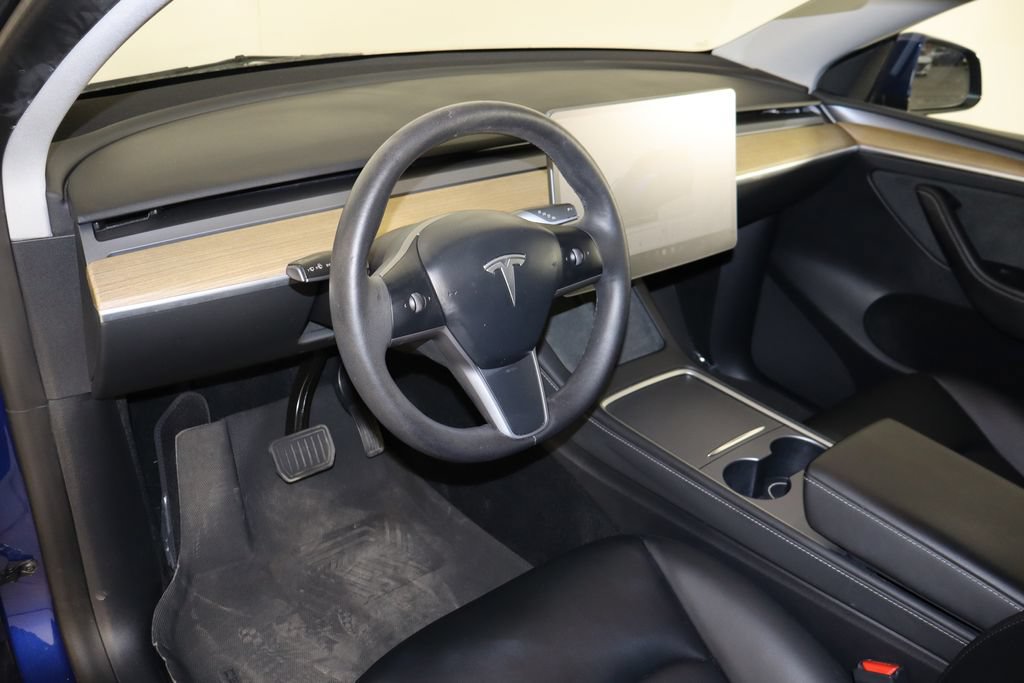 Used 2023 Tesla Model Y Long Range AWD/4WD image 22