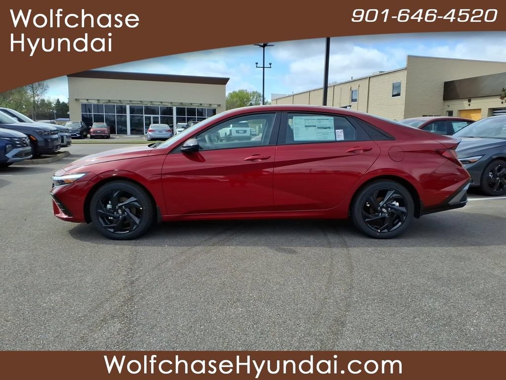 New 2026 Hyundai Elantra Sport FWD image 2