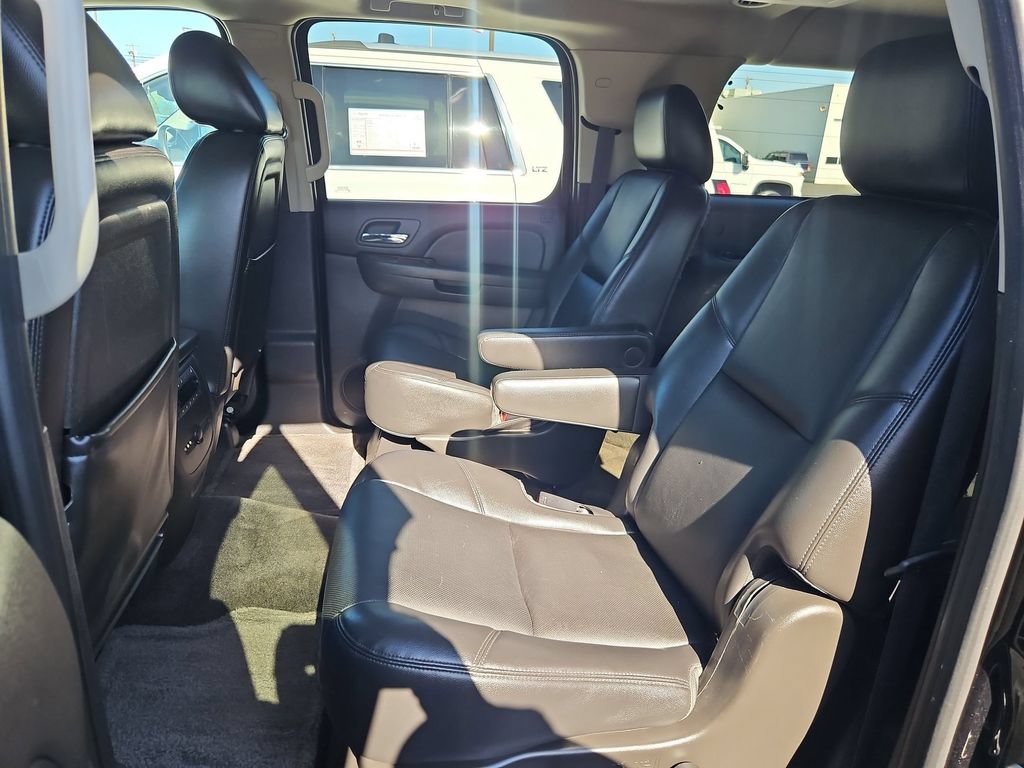 Used 2012 Chevrolet Suburban LTZ AWD/4WD image 23