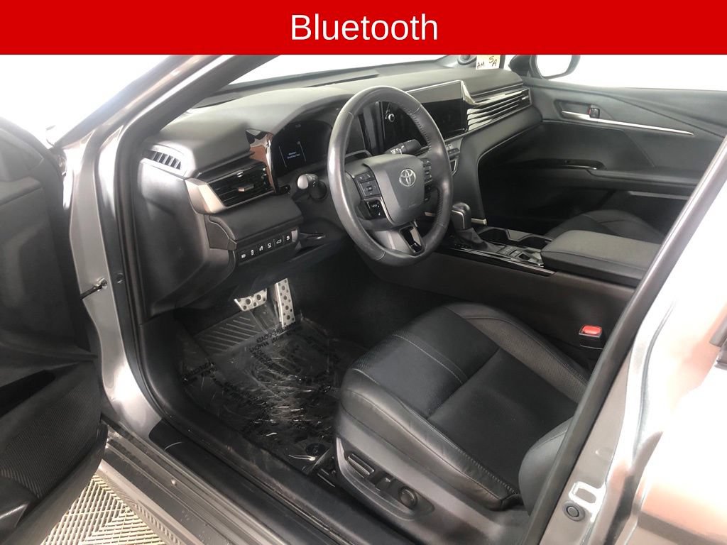 Used 2025 Toyota Camry XSE w/ Premium Plus Package AWD/4WD image 8