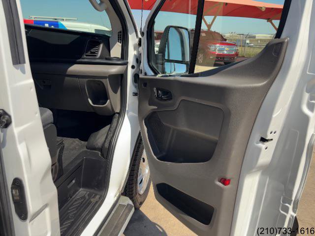 Used 2024 Ford Transit 250 Low Roof w/ Exterior Upgrade Package RWD image 28