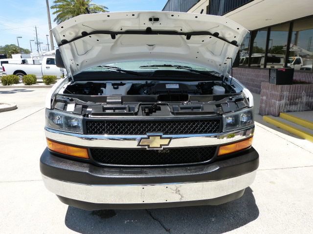 Used 2022 Chevrolet Express 2500 w/ Driver Convenience Package image 8