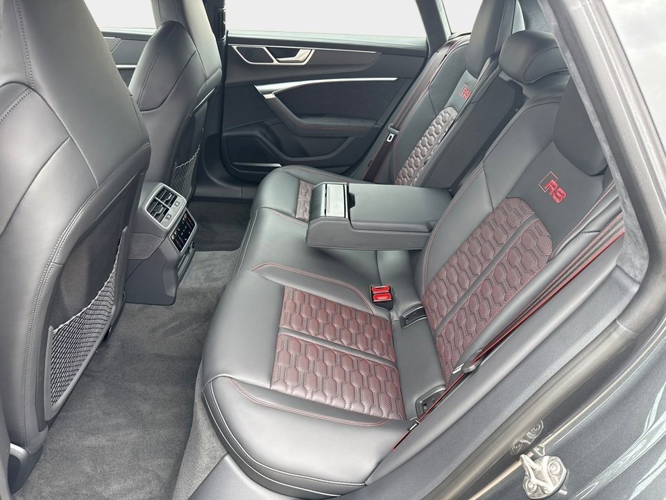 New 2025 Audi RS 7 performance Sportback image 11