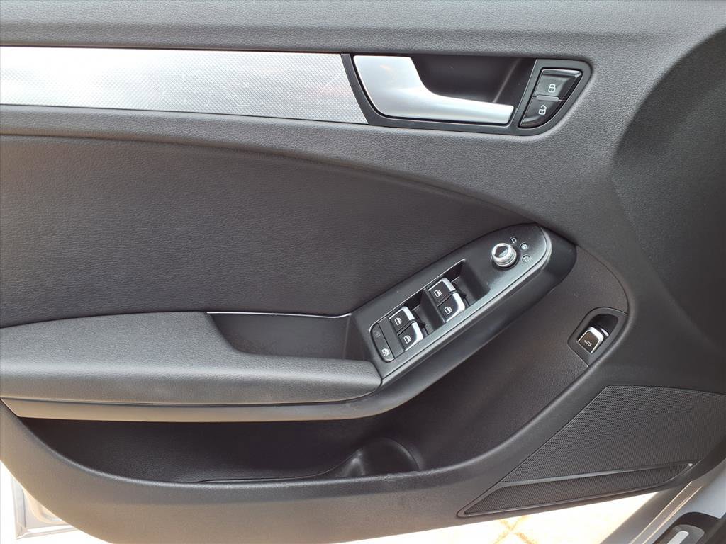 Used 2015 Audi A4 2.0T Premium image 14