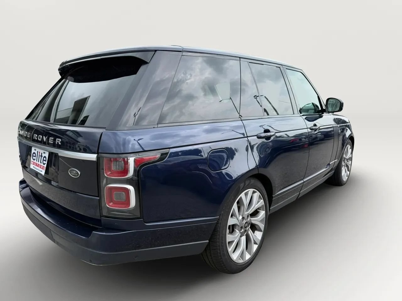 Used 2018 Land Rover Range Rover HSE AWD/4WD image 7