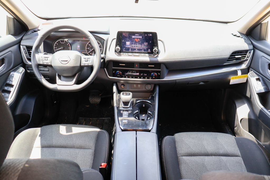 Certified 2026 Nissan Rogue SV w/ Cold Weather Package FWD image 6