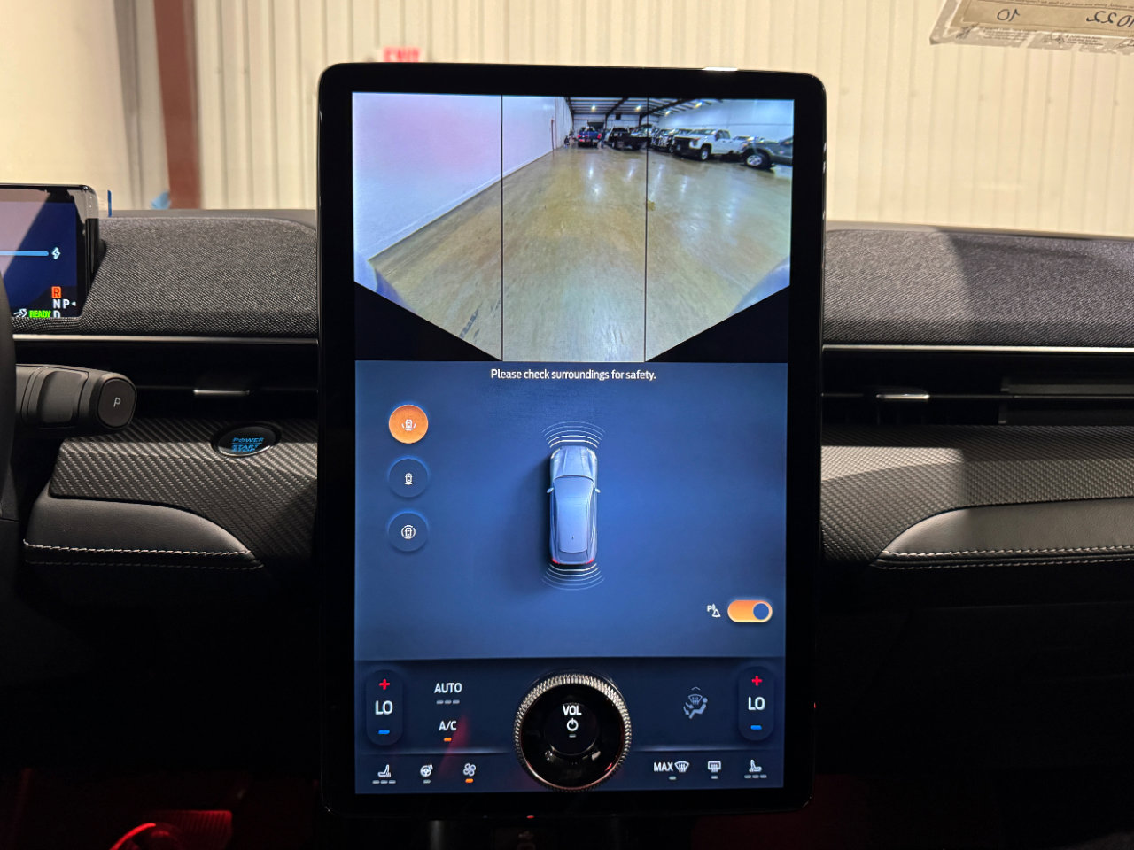 Used 2025 Ford Mustang Mach-E Premium image 57