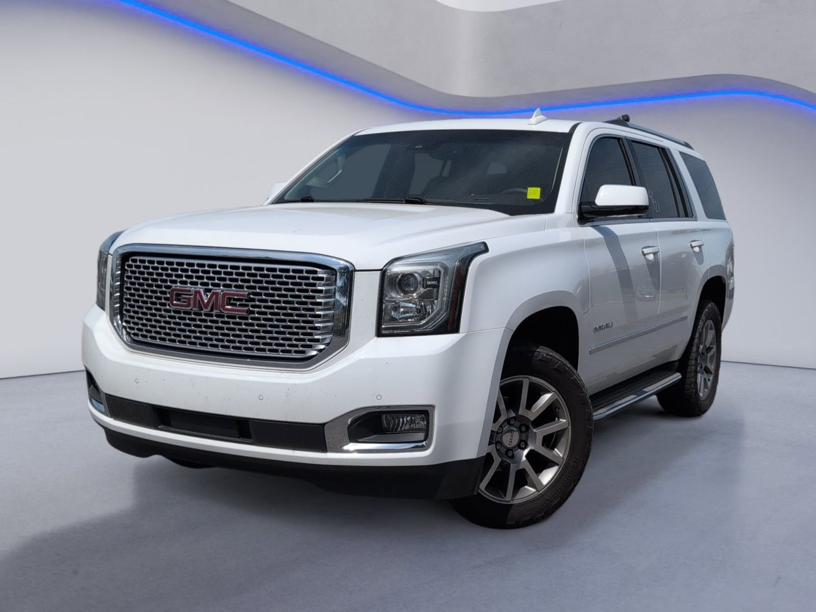Used 2015 GMC Yukon Denali w/ Open Road Package image 2