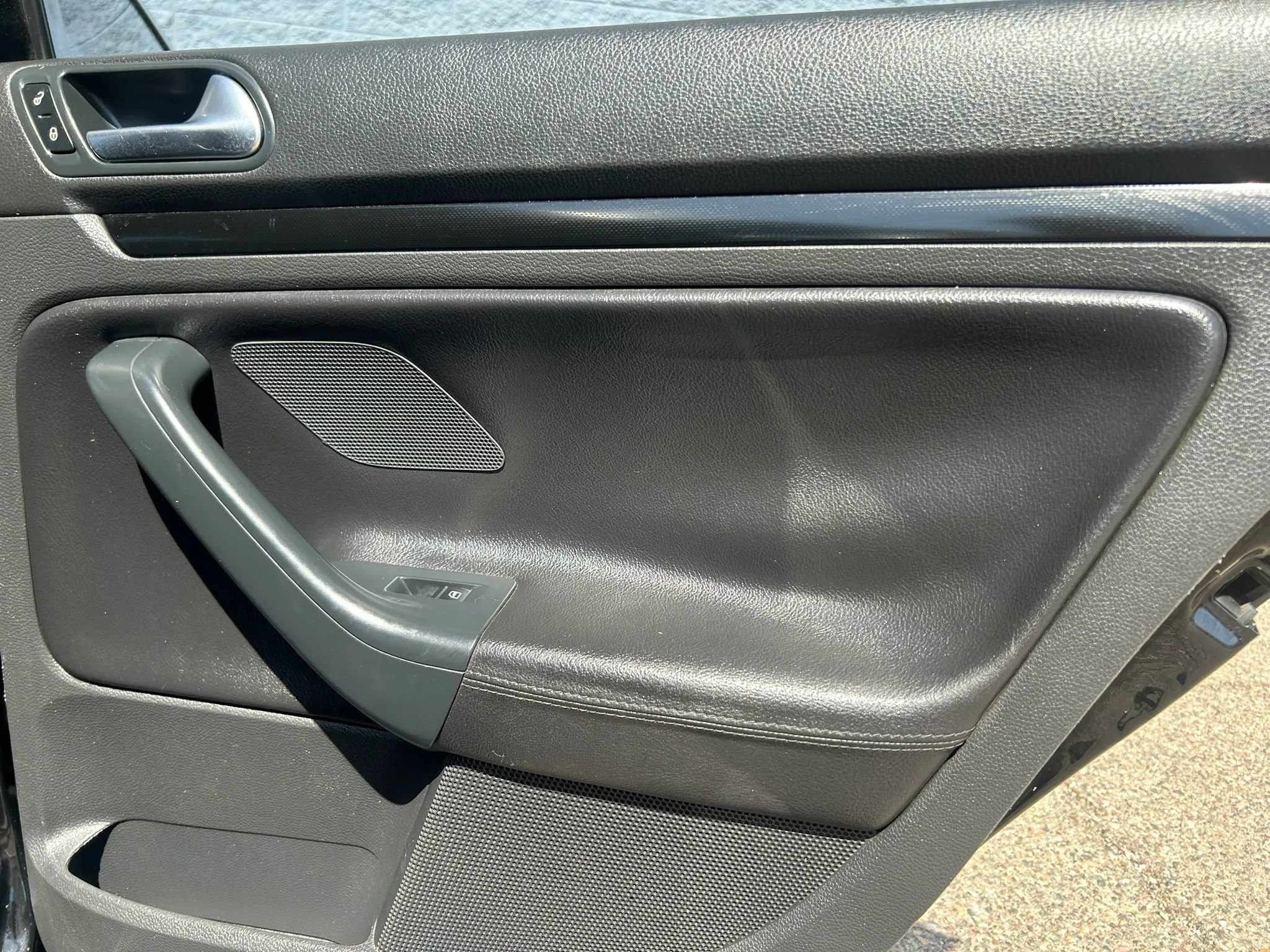 Used 2012 Volkswagen Jetta TDI FWD image 15