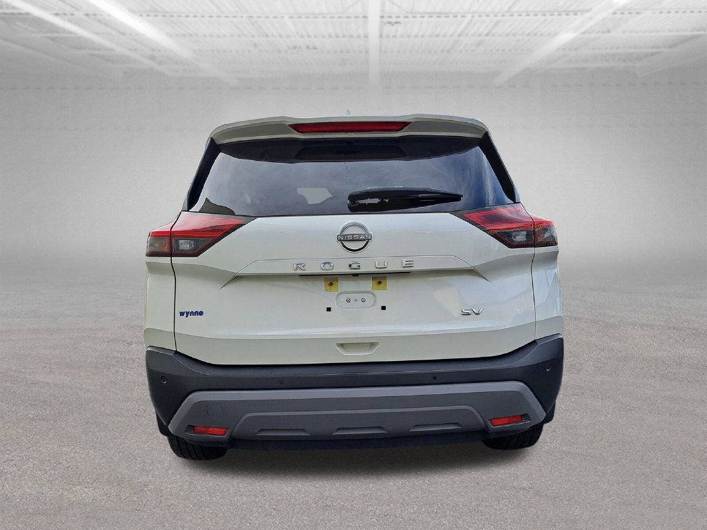 Used 2023 Nissan Rogue SV FWD image 7