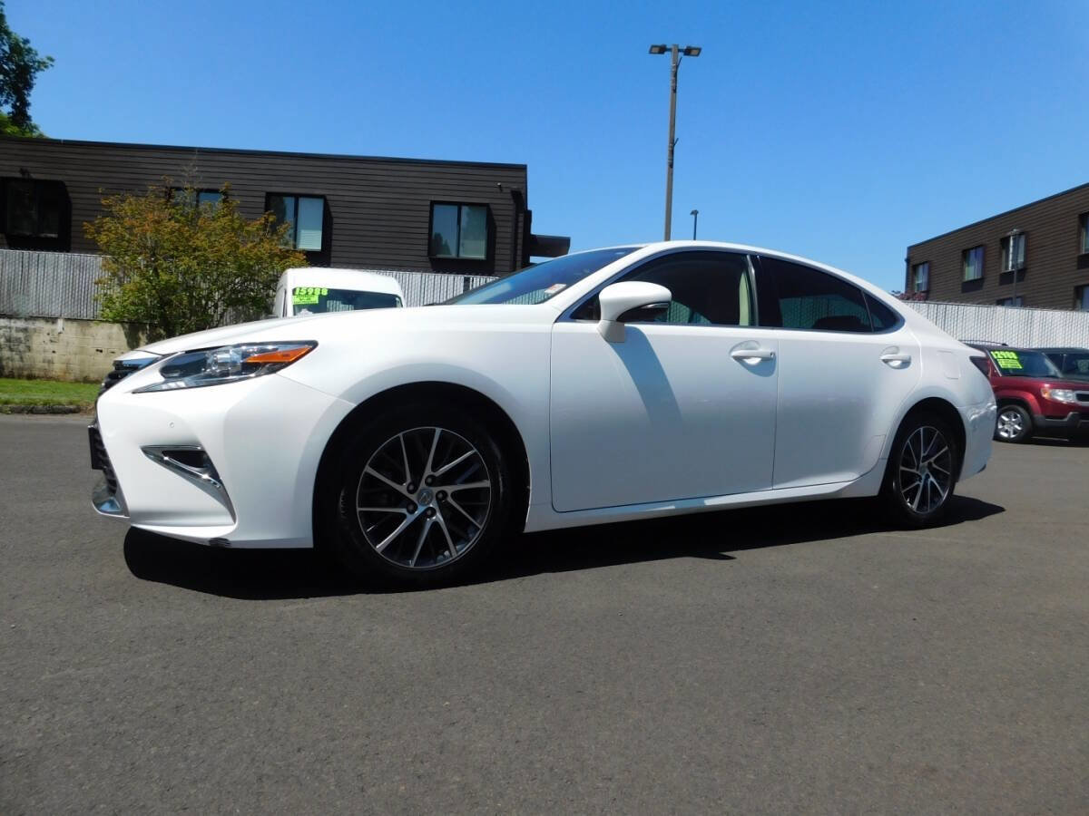 Used 2016 Lexus ES 350 image 4