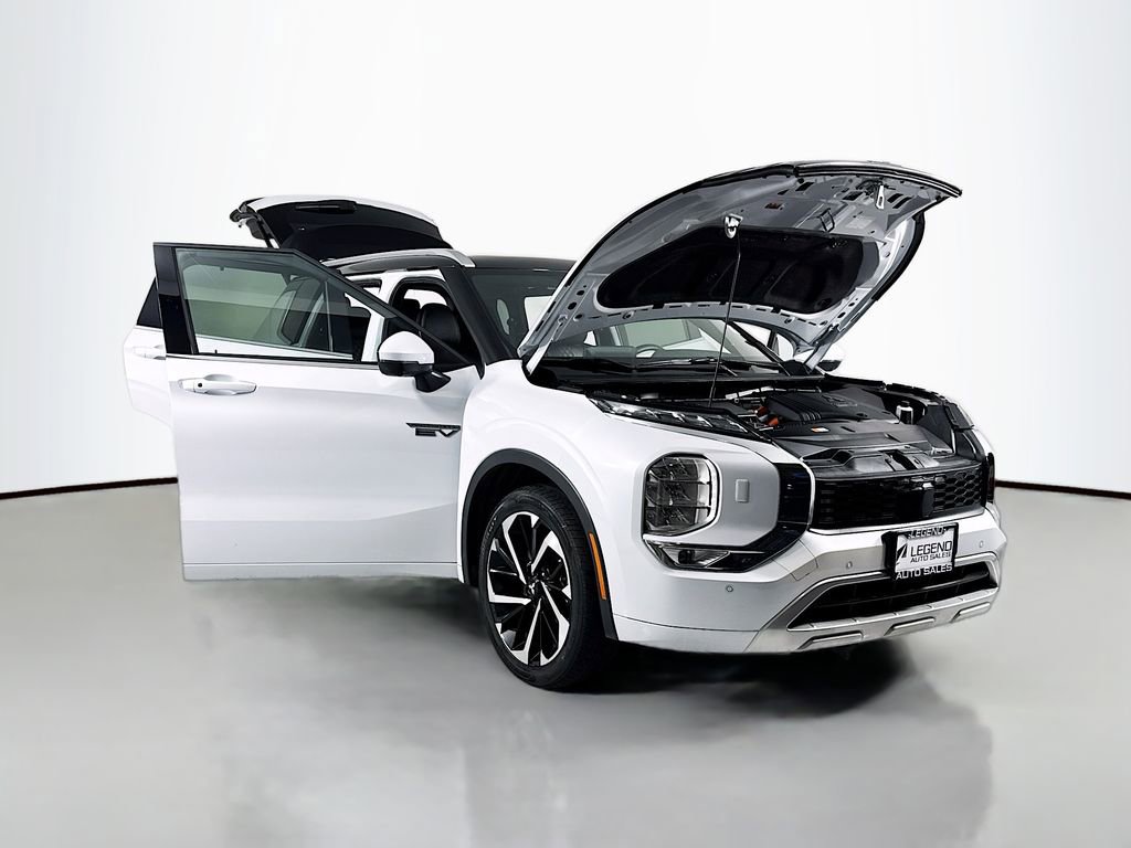 Used 2023 Mitsubishi Outlander SEL image 20