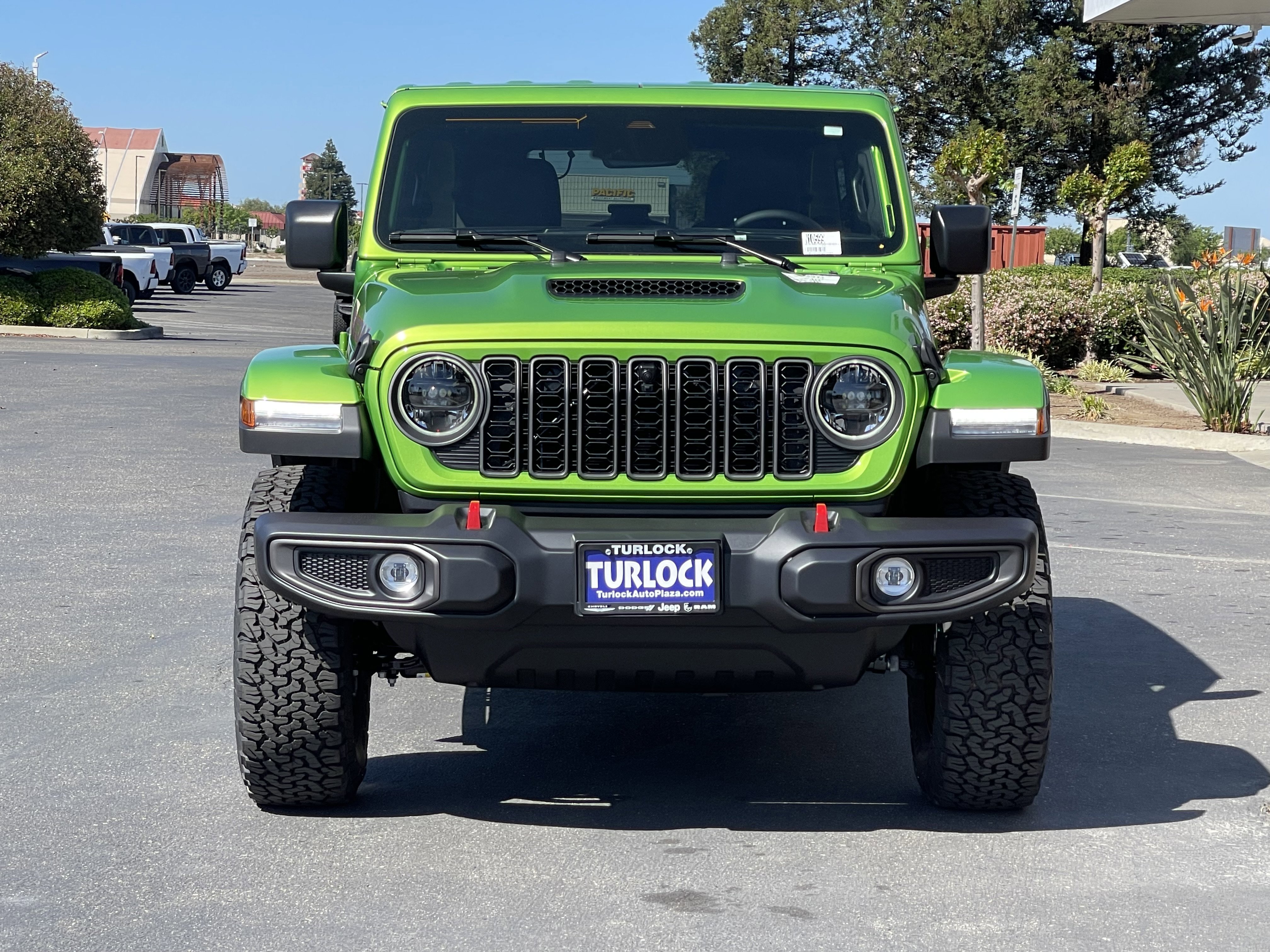 New 2026 Jeep Wrangler Unlimited Rubicon AWD/4WD image 4