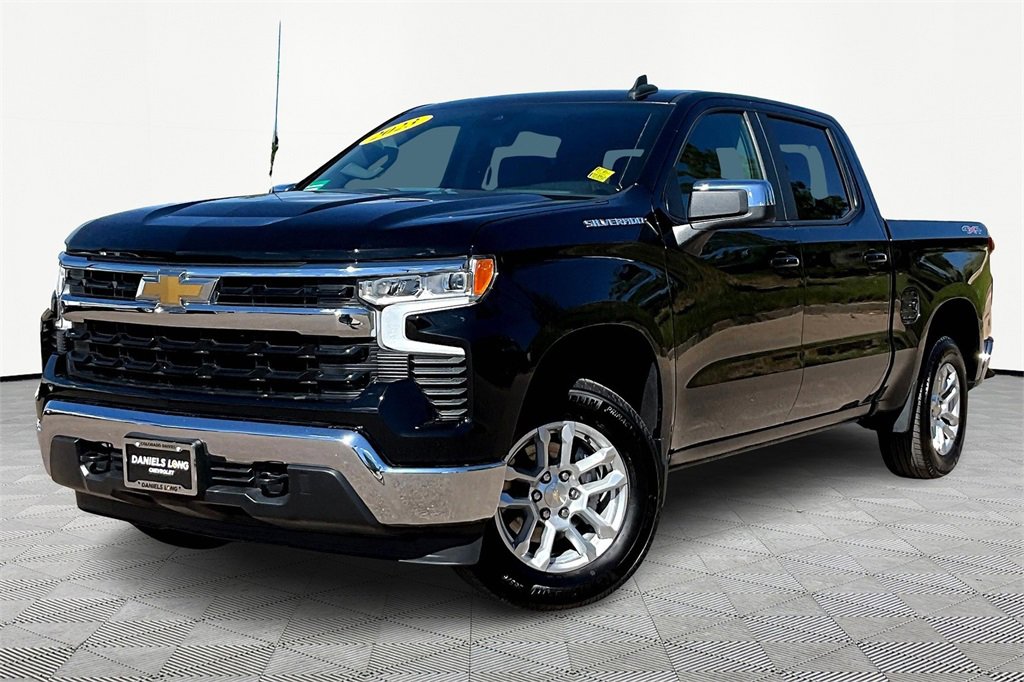 Used 2023 Chevrolet Silverado 1500 LT