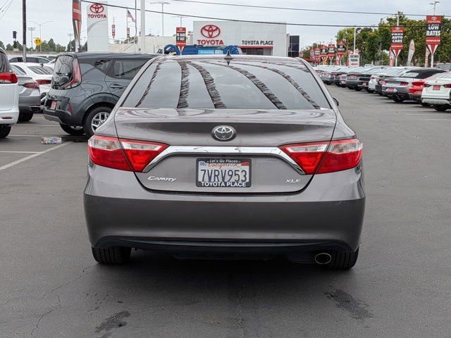 Used 2017 Toyota Camry XLE FWD image 9