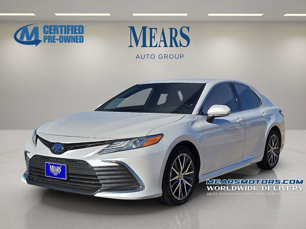 Used 2023 Toyota Camry XLE video 1