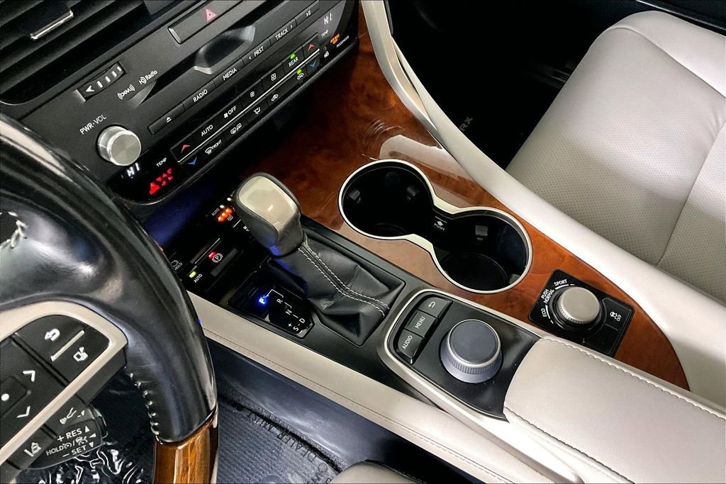 Used 2018 Lexus RX 350L FWD w/ Premium Package image 17