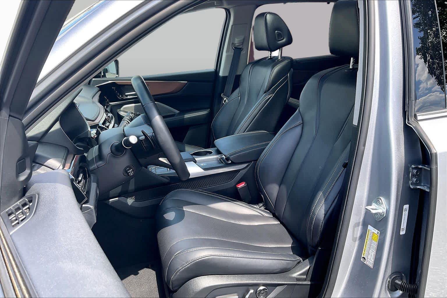 Used 2022 Acura MDX w/ Technology Package AWD/4WD image 7