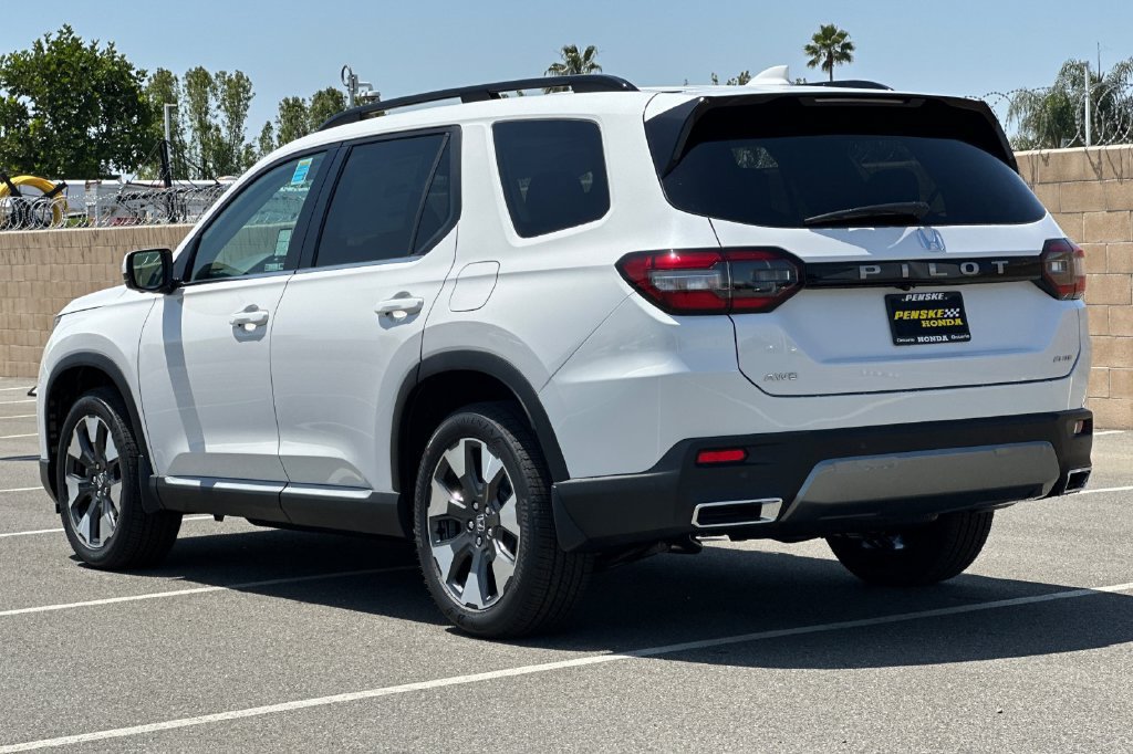New 2026 Honda Pilot Elite image 6