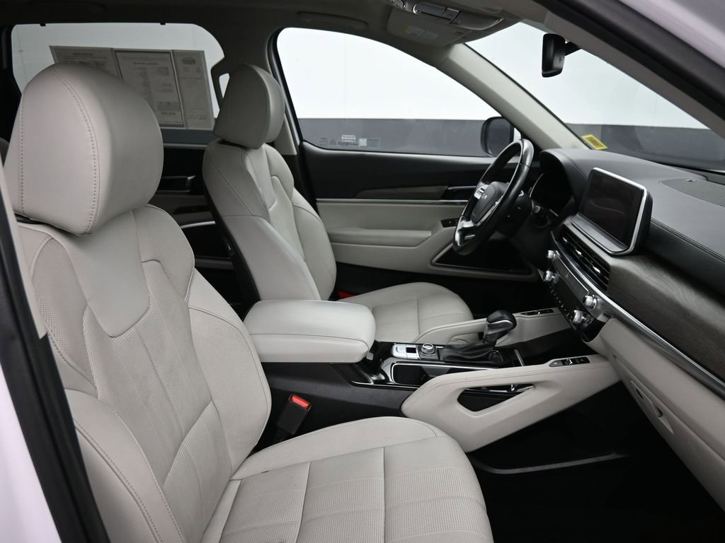 Certified 2022 Kia Telluride EX w/ EX Premium Package image 28