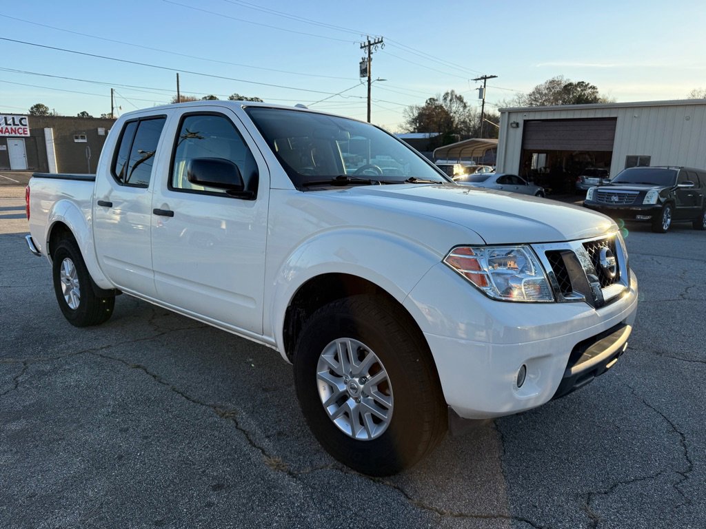 Used 2017 Nissan Frontier SV w/ SV Value Truck Package image 3
