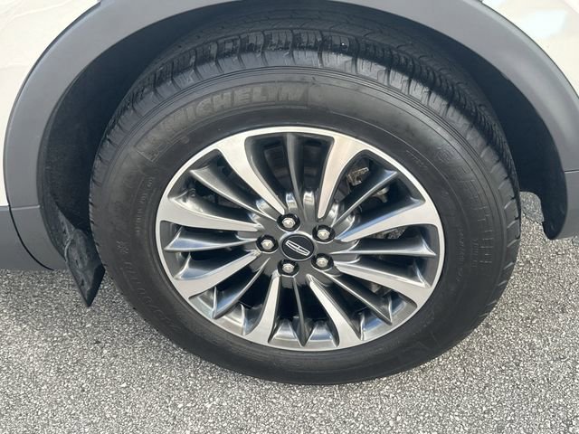 Certified 2023 Lincoln Nautilus FWD w/ Premium Package image 13