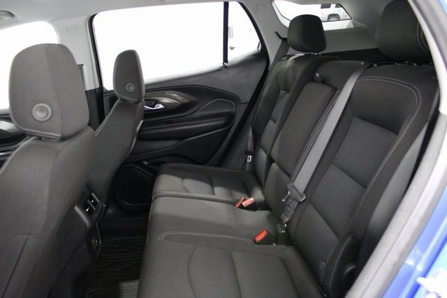 Used 2024 GMC Terrain SLE w/ Driver Convenience Package image 18