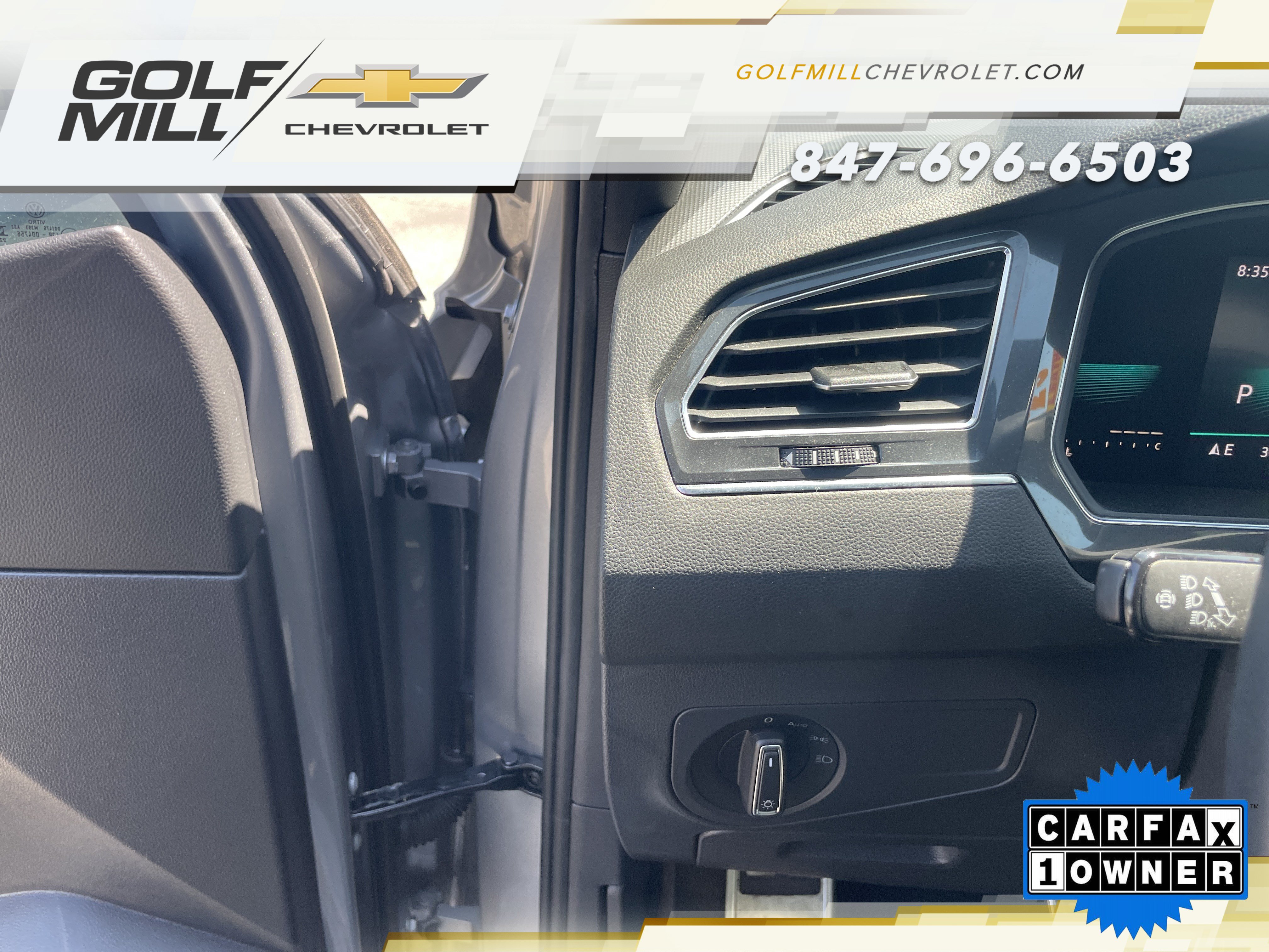 Used 2023 Volkswagen Tiguan SE R-Line FWD image 17